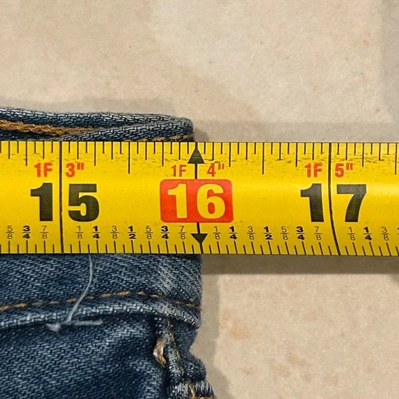 Vintage Levi's 501XX Jeans Mens 33x36 Blue Denim Button Fly Cotton (Fits 32x34)